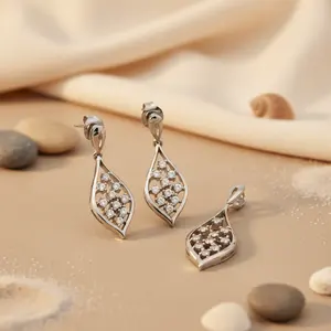 Boucles d'oreilles en forme de larme en diamant étincelant pour femmes en argent 925 - Product Image 2