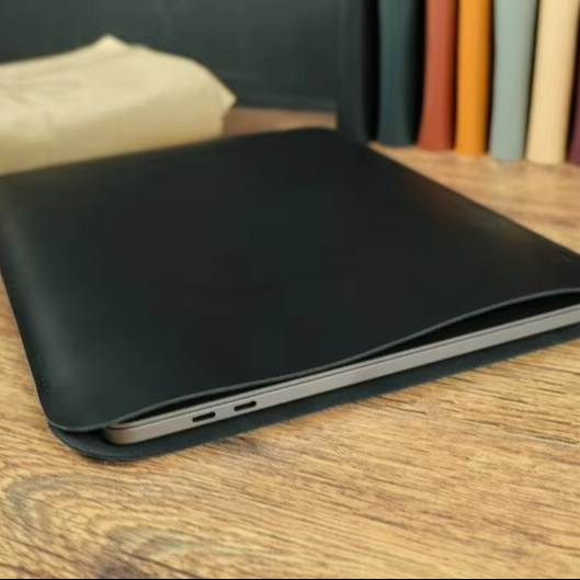 Slim Carrying Computer Protective Cover Genuine Leather Laptop Sleeve Bag for 14 Inch Mac book