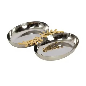 Bol de rangement pour fruits secs et noix en aluminium moulé au design feuille, moderne, durable et écologique, pour bonbons et collations - Product Image 4