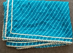 Leheriya Dupatta con borde de Gota Patti Tie Dye Color sólido Dupatta bufanda nupcial pesado Haldi Mehandi regalo de recuerdo de boda - Product Image 5