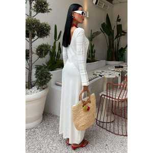 เดรสไหมพรมคอกลมลายฉลุ รุ่น 2861 ระบายอากาศได้ดีและเข้ารูปตามธรรมชาติ - Product Image 4