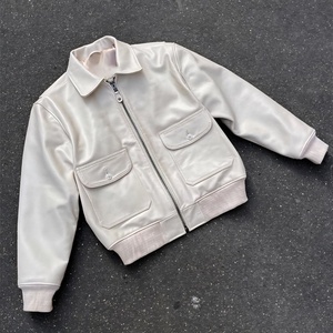 เสื้อแจ็คเก็ตวาร์ซิตี้ผู้ชายแบบลำลองสั่งทำพิเศษ คอตั้ง คุณภาพพรีเมียม  มีจำหน่ายหลายสี - Product Image 3