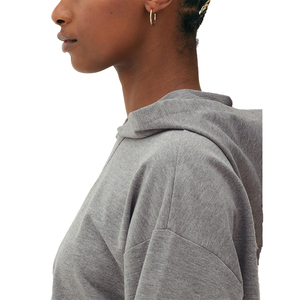 Sweat à capuche court personnalisé avec logo, sweat à capuche pour l'entraînement, sweat à capuche à manches longues pour femmes, sweat à capuche court pour femmes - Product Image 5