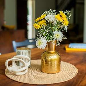 Florero de latón de calidad superior, Decoración de mesa de lujo moderna, oficina, hogar, maceta de boda elegante versátil, Metal de perfil bajo - Product Image 6