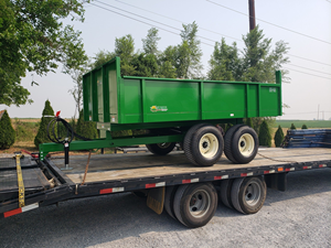 Remolque de descarga de servicio pesado TurfTime Modelo Ancho total 80 Capacidad de remolque 7 toneladas de caballos de fuerza 50-75 HP para tractor - Product Image 2