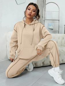 Vêtements décontractés Sweats à capuche et joggeurs Ensemble 2 pièces Survêtements en coton polaire avec logo personnalisé pour femme Survêtement de course décontracté - Product Image 5