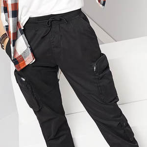 Nouveauté Pantalon cargo en toile noir uni pour homme Coupe ajustée Respirant Séchage rapide Écologique Coupe-vent Service OEM Vente en gros - Product Image 4