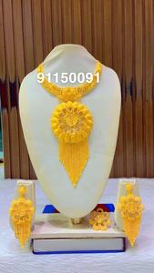 Conjunto de Collar y Pendientes Chapados en Oro de 24K de Moda de Inspiración Italiana, Envío Directo a EE. UU., Francia, España, Turquía, Comoras y Mayotte - Product Image 5