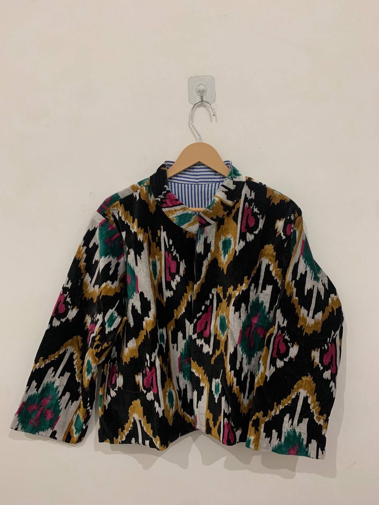 identique à l'image