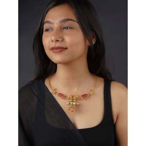 สร้อยคอจี้ประดับเพชรคันดันสีชมพู ชุบทองบนฐานโลหะ รุ่น MN554WP - Product Image 2