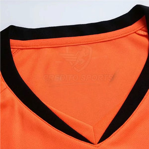Nuevo diseño moderno de uniforme de fútbol, uniforme de fútbol transpirable, uniforme de fútbol flexible para jugadores - Product Image 3