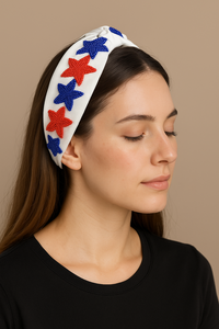 ที่คาดผมปักลูกปัดทำมือคุณภาพพรีเมียม ลายดาวสีแดงน้ำเงิน ฐานผ้านุ่มบุอย่างดี ทรงผูกปม ปี 2025 - Product Image 3