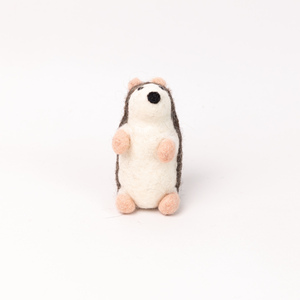 Fieltro de lana Criaturas del bosque Adorno de erizo borroso móvil para decoraciones de fiesta Regalos de erizo Adorno móvil - Product Image 2