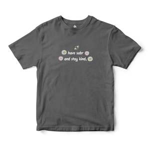 เสื้อยืดแขนสั้น 100% ผ้าฝ้าย Sabr Stay Kind ผ้าเจอร์ซีย์ พิมพ์ลายกราฟิกแบบกด ซิลค์สกรีน พิมพ์ลาย ทรงเข้ารูป สีพื้น - Product Image 3