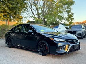 Toyota Camry TRD FWD 2024 noire personnalisée d'occasion avec toit ouvrant, pack TRD, démarrage à distance, sièges en cuir, jantes en alliage, navigation - Product Image 2