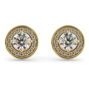 Pendientes de diamantes de diseño halo de corte redondo de 0.50 ct con diamantes cultivados en laboratorio en conjunto de anillo de boda de platino - Product Image 2