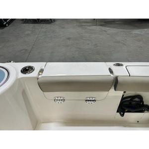 Boîte et sac de pêche 260CC pour bateaux Key West 2025 - Product Image 3