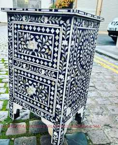 Commode et coffre à tiroirs en incrustation d'os Meuble de salon Tabourets et poufs élégants - Product Image 3