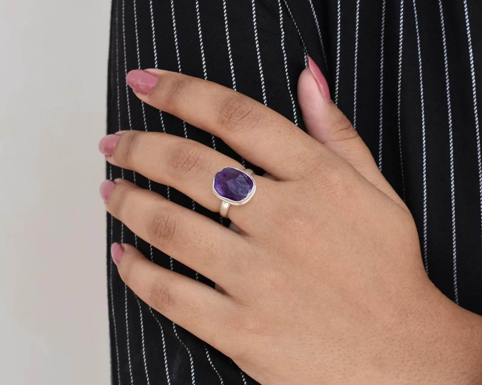 เช่นเดียวกับภาพ