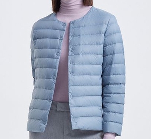 Chaqueta acolchada de lona impermeable ultraligera para mujer, abrigo de invierno con cuello levantado y logotipo frontal, Chaqueta corta acolchada cálida - Product Image 4