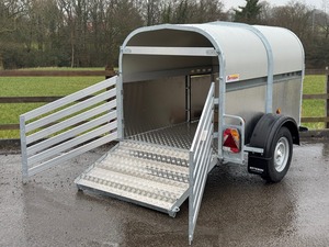 Remolques de Carga Económicos de 12 Pies Cúbicos (6' x 4') |   Remolque para Ganado |   Semirremolque para Transporte de Ganado, Ovejas y Cerdos, para Uso Agrícola - Product Image 1
