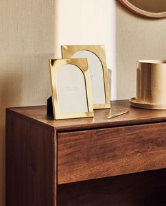 Designer inspired metal <b>photo</b> <b>frame</b> perfect for upscale home decor and luxury gifting ideas - Product Image 2