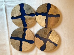 Posavasos de madera redondos hechos a mano | Grano natural con acabado suave | Gran artículo de regalo para clientes y minoristas posavasos de piedra - Product Image 5