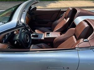 BEST SELLING 2009 Aston Martin V8 Vantage Roadster, moteur V8 de 4,7 litres, non modifié - Product Image 3