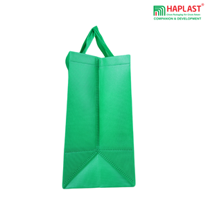 กระเป๋ารีไซเคิลเชิงนิเวศน์นํากลับมาใช้ใหม่ได้ Eco ไม่ทอถุงช้อปปิ้งขายปลีกโลโก้ที่กําหนดเองกระเป๋าผ้าของขวัญกว้างพิเศษผู้จัดจําหน่ายเวียดนาม - Product Image 4