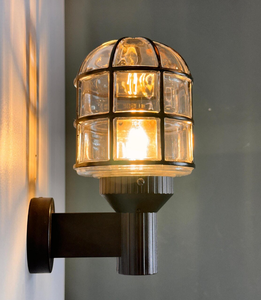 Article élégant pour la décoration de la maison, lampe sur pied artisanale de haute qualité - Product Image 2