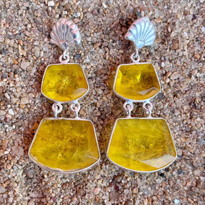 Pendiente hecho a mano de zafiro amarillo de Plata de Ley 925 hermoso pendiente de mujer. - Product Image 1