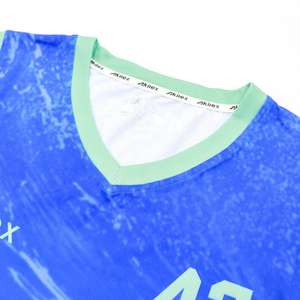 Uniforme de basket-ball personnalisé quantité minimale de commande 10 pièces col côtelé col en V ensemble à sublimation complète uniforme d'équipe de basket-ball - Product Image 3