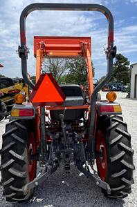 Tractor Kubota de 70 CV Barato / Tractor Kubota L3301 en Venta - Product Image 3