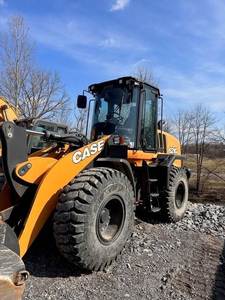 2021 pour chargeur avant et tracteur 621G-172HP de taille moyenne avec moteur FPT Capacité de 13 tonnes et hydraulique avancée et confort - Product Image 2