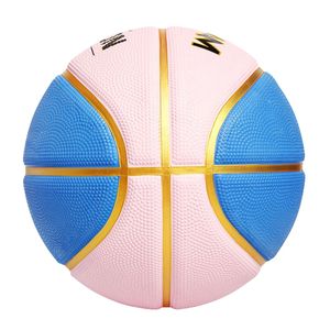 Pelota de baloncesto de goma celular acolchada personalizada para regalos, promociones o eventos con tamaño oficial y atractivo de moda - Product Image 4