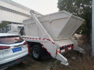 รถบรรทุกขยะแบบแขนยืด Sinotruk Howo 4x2 พร้อมตู้คอนเทนเนอร์แบบ Skip Loader ขนาด <span class=keywords><strong>6</strong></span> ลบ.ม.-30 ลบ.ม. สำหรับเก็บขยะ - Product Image 5