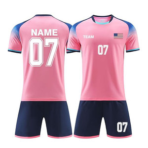 Vente en gros d'uniformes de football pour enfants, ensemble maillot et short respirant conçu pour le confort et la performance athlétique - Product Image 1