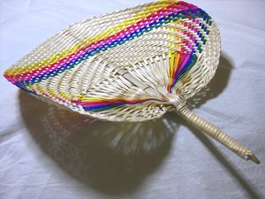 Ventilateur à main personnalisé en gros bon marché d'usine ventilateurs à main bambou en vrac Vietnam - Product Image 6