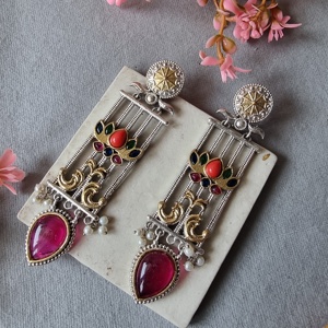 Pendientes largos de diseñador Piedras de circón brillantes con perla para boda Compromiso Fiesta Desgaste Accesorio de moda principalmente - Product Image 6