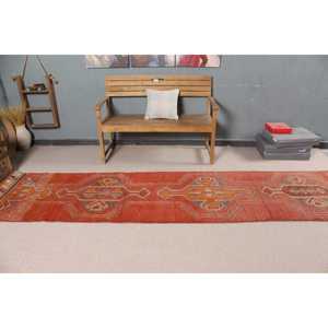 Tapis vintage 2,8x11,9 pieds (84x363 cm), tapis turc à pois rouges - Product Image 2