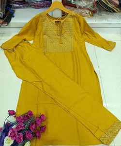 ชุดปาร์ตี้หนัก georgette สวมใส่กับลำดับและ dupatta - Product Image 4