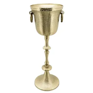 Seau à glace à champagne en métal de haute qualité, design martelé, finition dorée, refroidisseur à vin avec support de base, rangement pour les fêtes - Product Image 3