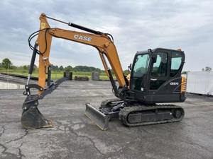 Excavatrices 2024 Case raisonnablement utilisées Mini pelle sur chenilles CX57C à vendre - Product Image 5