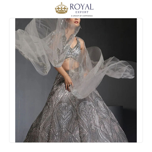 Fabricante a granel que vende ropa de boda de diseñador colección ropa India Faux Georgette Lehenga Choli con nuevo Dupatta - Product Image 5