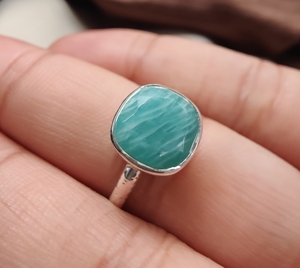 Anillo de Plata de Ley 925 con Amazonita en Corte Cojín y Opciones de Baño de Oro, Joyería de Piedras Preciosas Hecha a Mano, Venta al por Mayor - Product Image 2