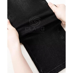 Pantalones vaqueros de mezclilla para mujer de fabricación profesional para uso en exteriores Precio barato Nuevo y elegante con logotipo de diamantes de imitación en la cintura Ropa informal - Product Image 3