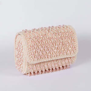 Sac à rabat élégant en daim perlé brodé de perles, style vintage, pour femmes, mariages, soirées, avec chaînes et boutons ornés de diamants - Product Image 4