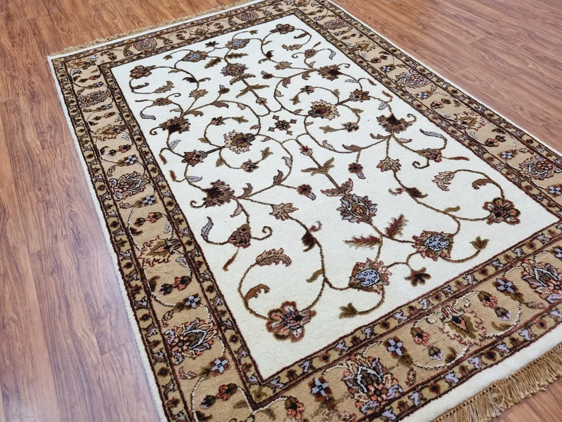 Identique à l'image