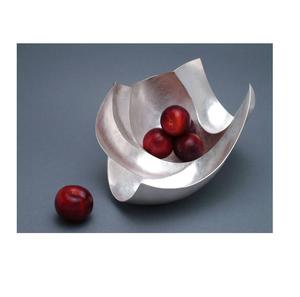 Bol de service à collation en forme de triple feuille en aluminium poli poignée de libellule plat de noix de fruits décoratif écologique pour la fête à la maison - Product Image 4