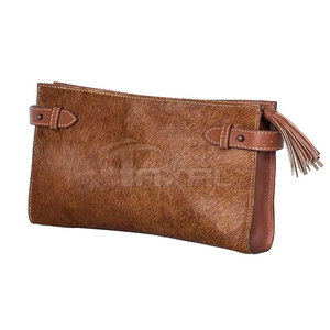 Bolso de mano de mujer de cuero genuino personalizado respetuoso con el medio ambiente, accesorio de moda para verano, invierno y primavera - Product Image 6